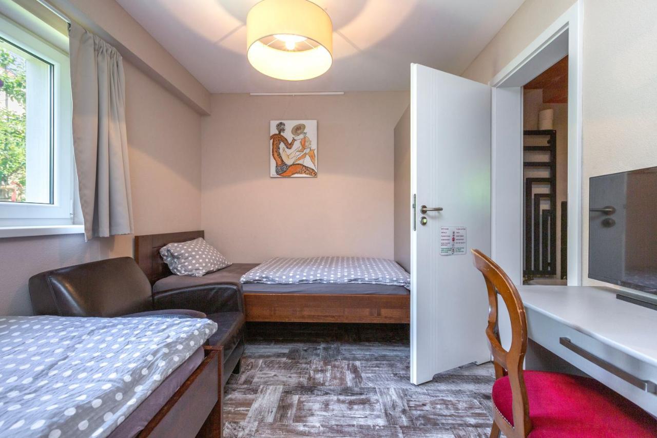 Bnb Comfort Guesthouse Olten - Lostorf 외부 사진