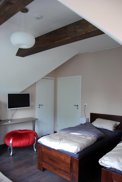 Bnb Comfort Guesthouse Olten - Lostorf 외부 사진